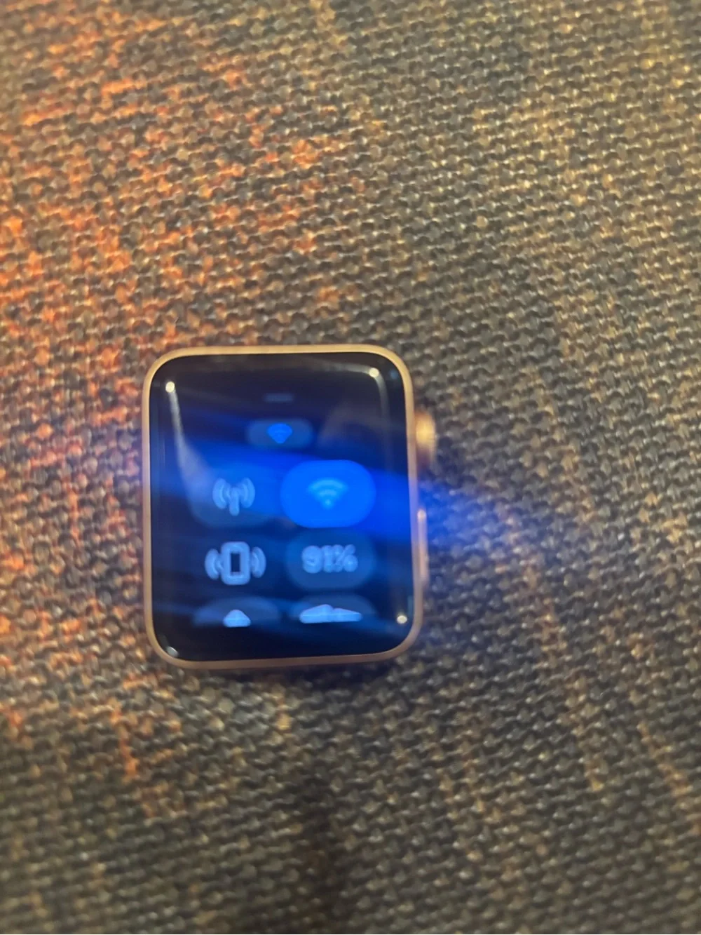 Apple Smartwatch in Rose Gold Series 3 38 mm works perfect
